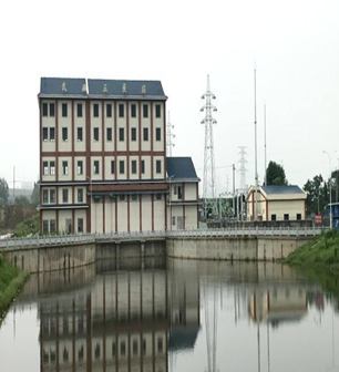 常青泵站二期土建工程，攔污柵橋、撈草機(jī)